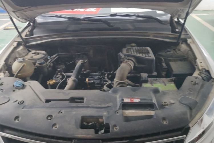 Used Zotye T600 2015 1.5T Manual Elite Model Engine Bay