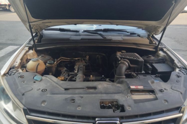 Used Zotye T600 2015 1.5T Manual Luxury Model Engine Bay