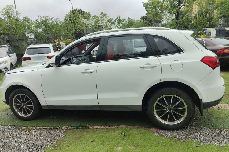 Used Zotye T600 2015 Family Edition 2.0T Manual Elite Version Exterior 3