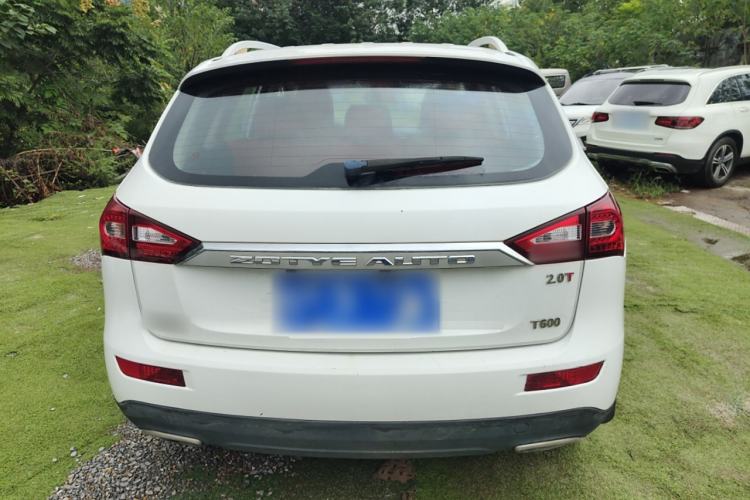 Used Zotye T600 2015 Family Edition 2.0T Manual Elite Version Exterior 4