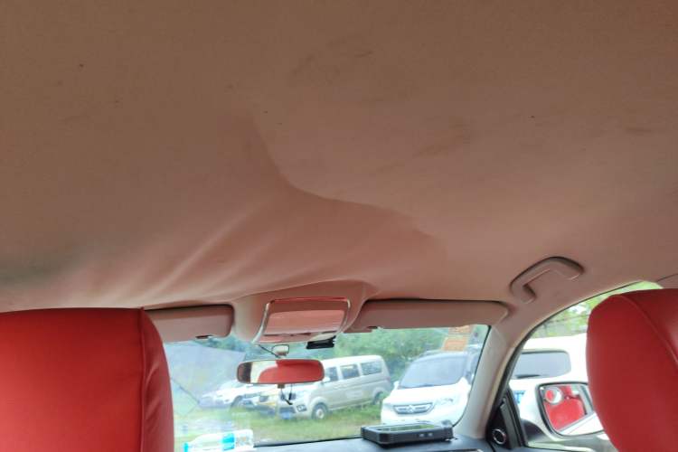 Used Zotye T600 2015 Family Edition 2.0T Manual Elite Version Headliner