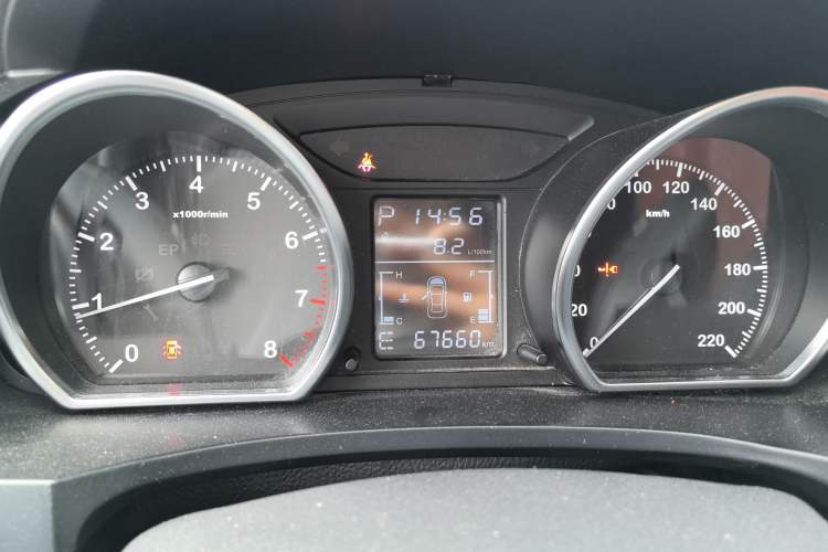 Used Zotye T600 2015 2.0T DCT Prestige Edition Instrument Cluster