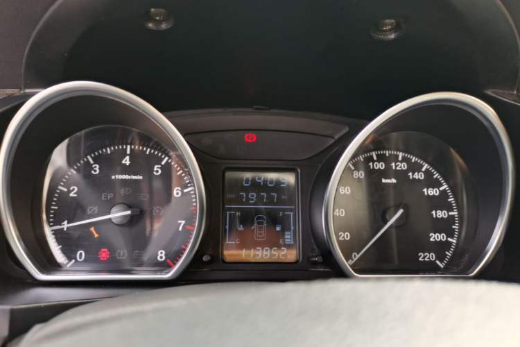 Used Zotye T600 2015 1.5T Manual Luxury Model Instrument Cluster