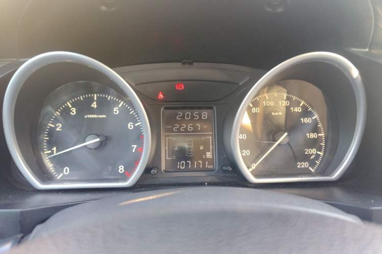 Used Zotye T600 2015 1.5T Manual Luxury Model Instrument Cluster