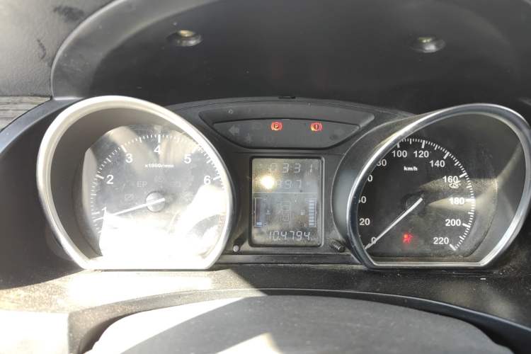Used Zotye T600 2015 1.5T Manual Luxury Model Instrument Cluster