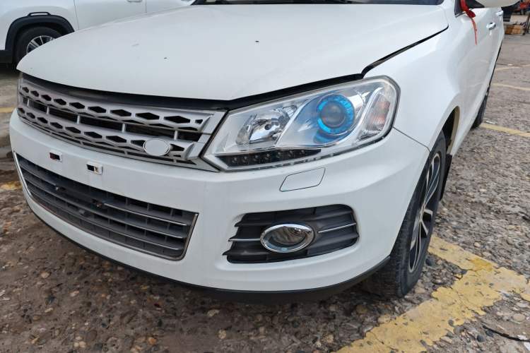 Used Zotye T600 2015 2.0T DCT Prestige Edition Left Front Headlight