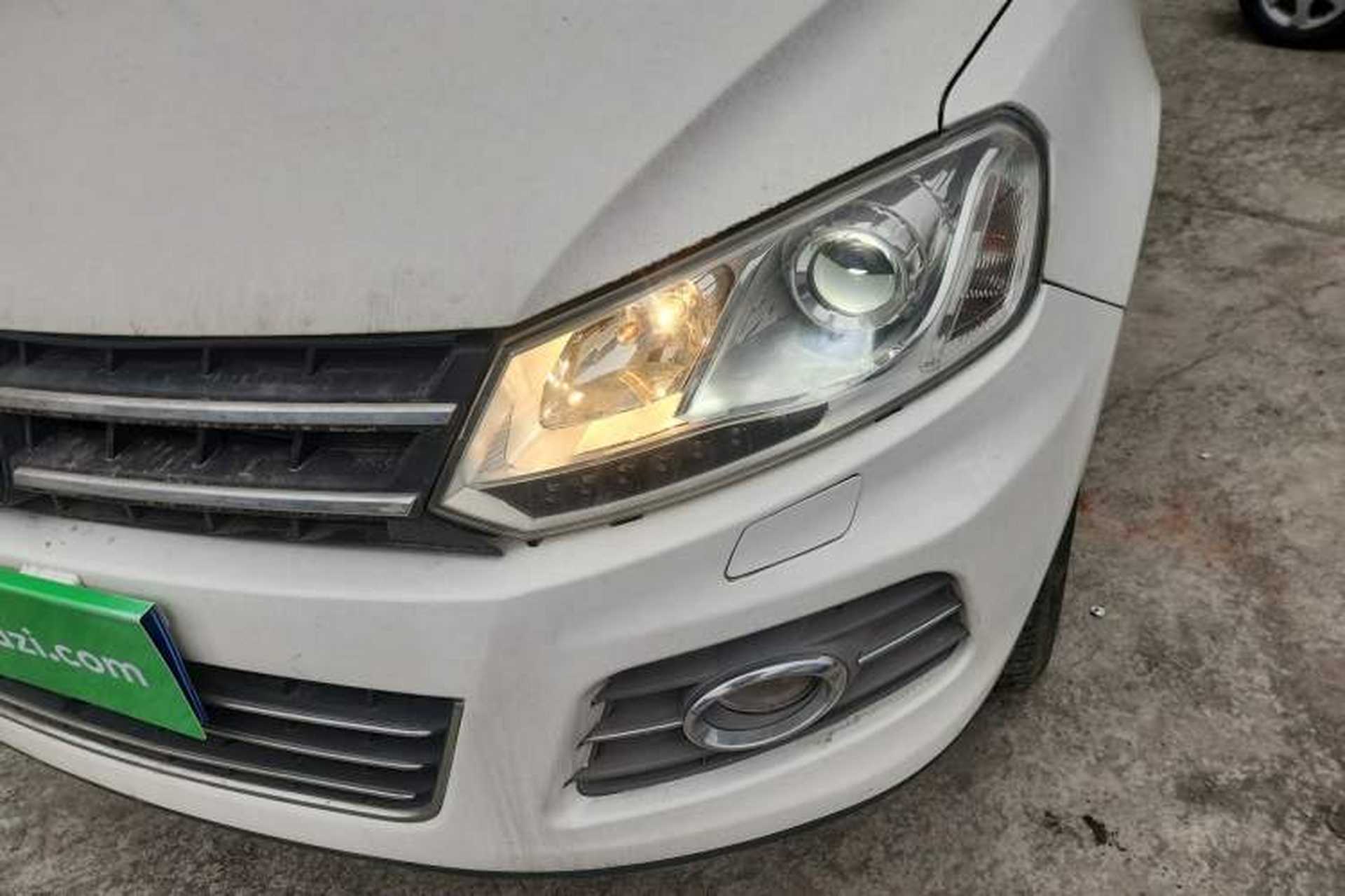Used Zotye T600 2015 2.0T DCT Prestige Edition Left Front Headlight