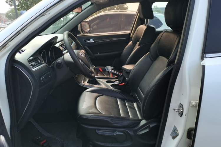 Used Zotye T600 2015 1.5T Manual Luxury Model Left Front Seat