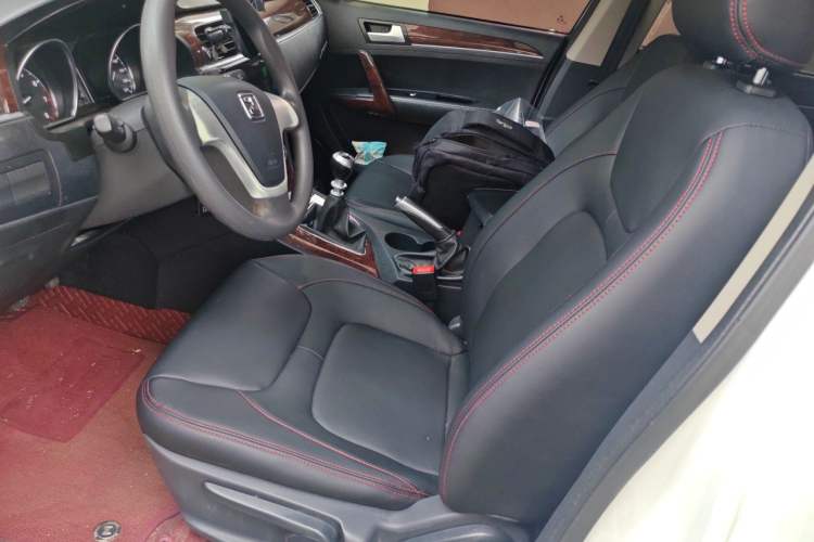 Used Zotye T600 2015 1.5T Manual Elite Model Left Front Seat