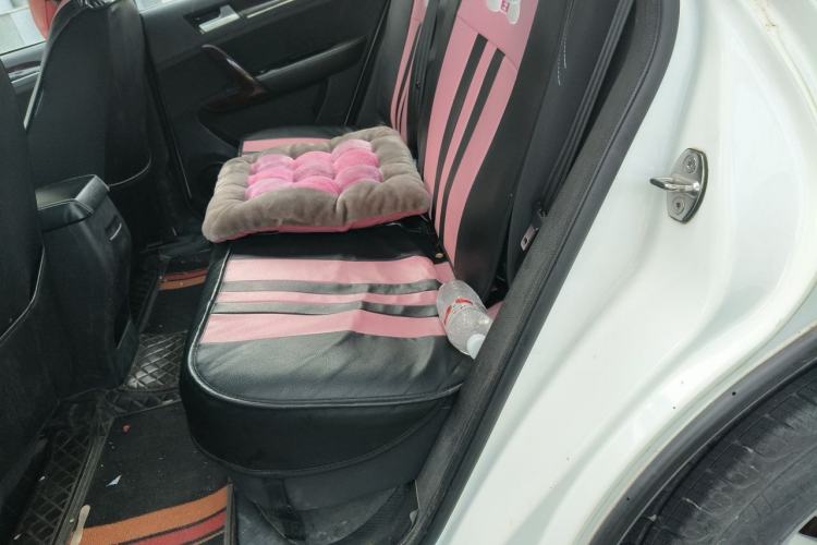 Used Zotye T600 2015 1.5T Manual Elite Model Left Rear Seat