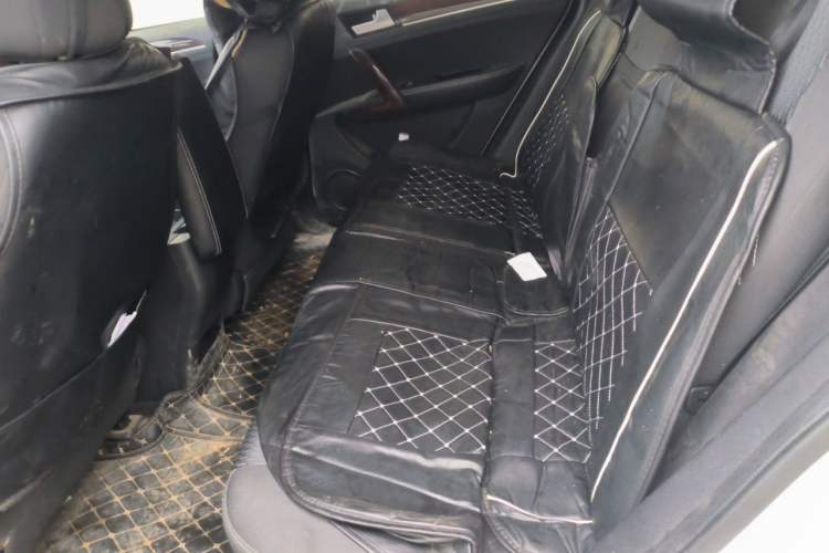 Used Zotye T600 2015 1.5T Manual Elite Model Left Rear Seat