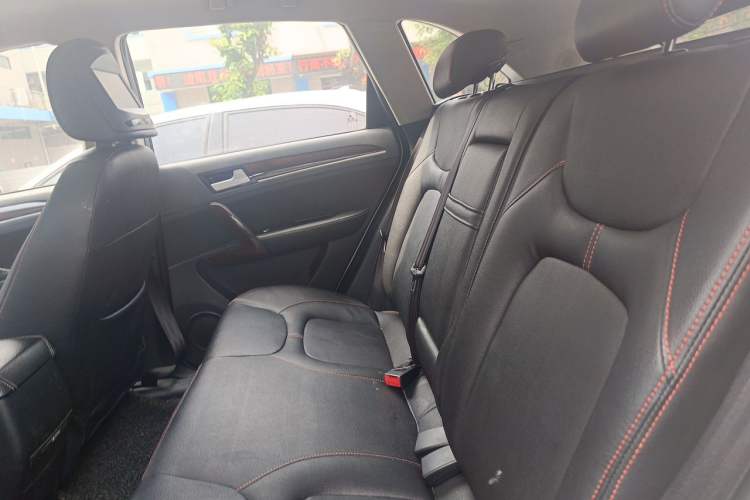 Used Zotye T600 2015 1.5T Manual Elite Model Left Rear Seat