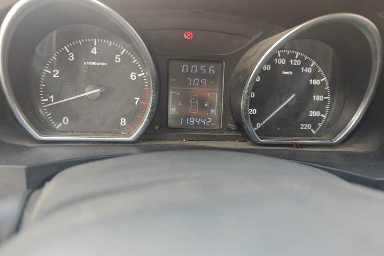 Used Zotye T600 2015 1.5T Manual Elite Model Odometer Close Up