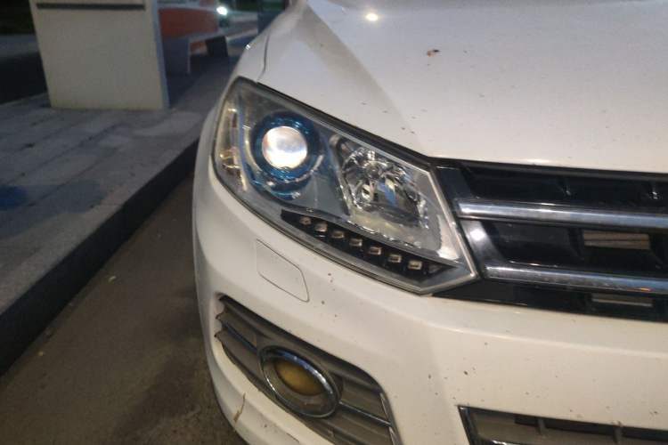 Used Zotye T600 2015 1.5T Manual Elite Model Right Front Headlight