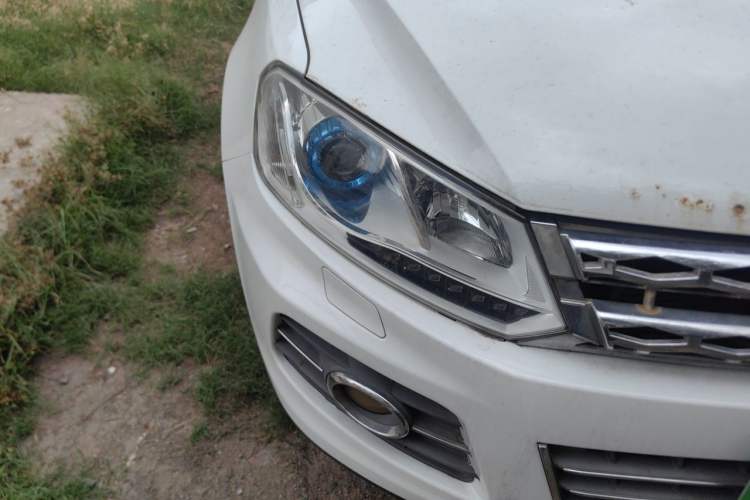 Used Zotye T600 2015 1.5T Manual Elite Model Right Front Headlight