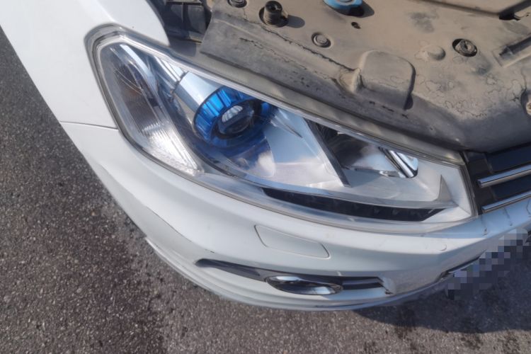 Used Zotye T600 2015 1.5T Manual Luxury Model Right Front Headlight