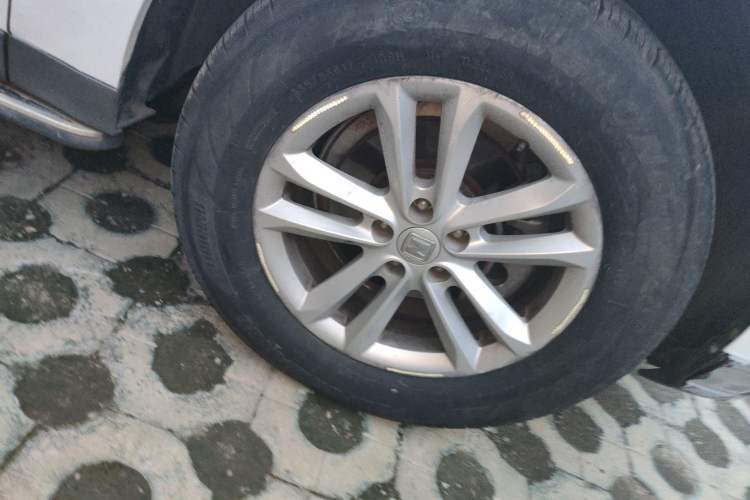 Used Zotye T600 2015 1.5T Manual Luxury Model Right Front Wheel Hub