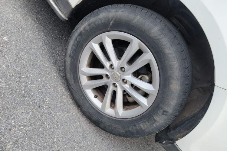 Used Zotye T600 2015 1.5T Manual Elite Model Right Front Wheel Hub