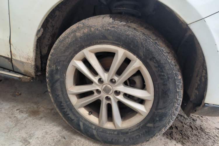 Used Zotye T600 2015 1.5T Manual Elite Model Right Front Wheel Hub