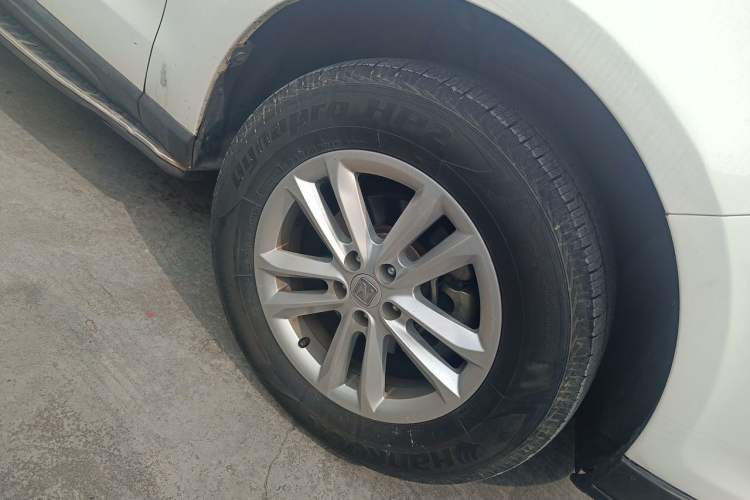 Used Zotye T600 2015 1.5T Manual Elite Model Right Front Wheel Hub