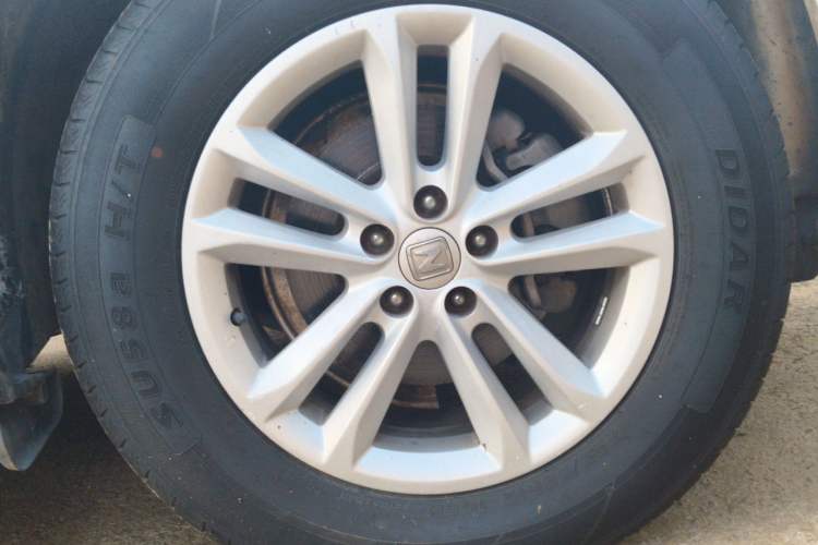 Used Zotye T600 2015 1.5T Manual Elite Model Right Front Wheel Hub