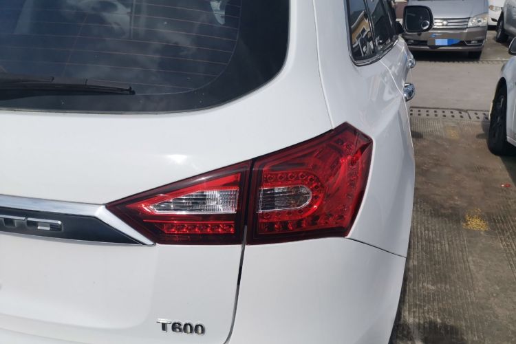 Used Zotye T600 2015 1.5T Manual Elite Model Right Rear Taillight