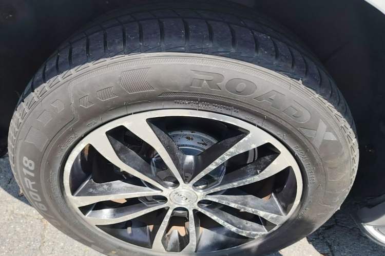 Used Zotye T600 2015 2.0T DCT Prestige Edition Right Rear Wheel Hub