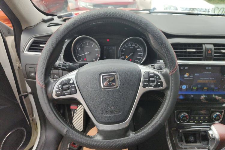 Used Zotye T600 2015 2.0T DCT Prestige Edition Steering Wheel