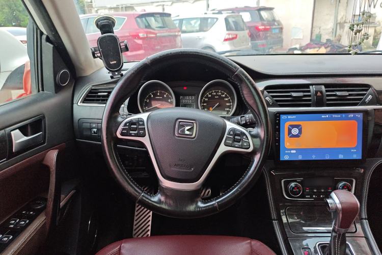 Used Zotye T600 2015 2.0T DCT Prestige Edition Steering Wheel