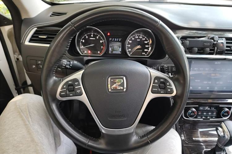 Used Zotye T600 2015 2.0T DCT Prestige Edition Steering Wheel