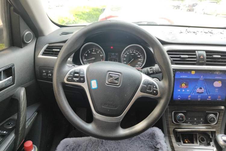 Used Zotye T600 2015 1.5T Manual Luxury Model Steering Wheel