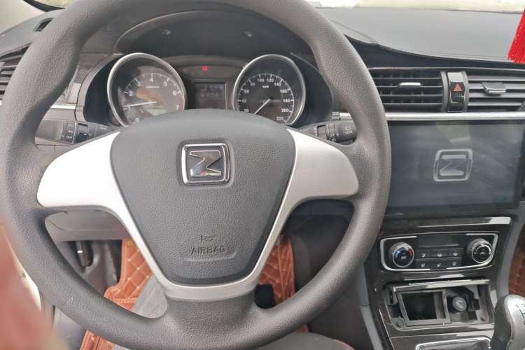 Used Zotye T600 2015 Family Edition 2.0T Manual Elite Version Steering Wheel