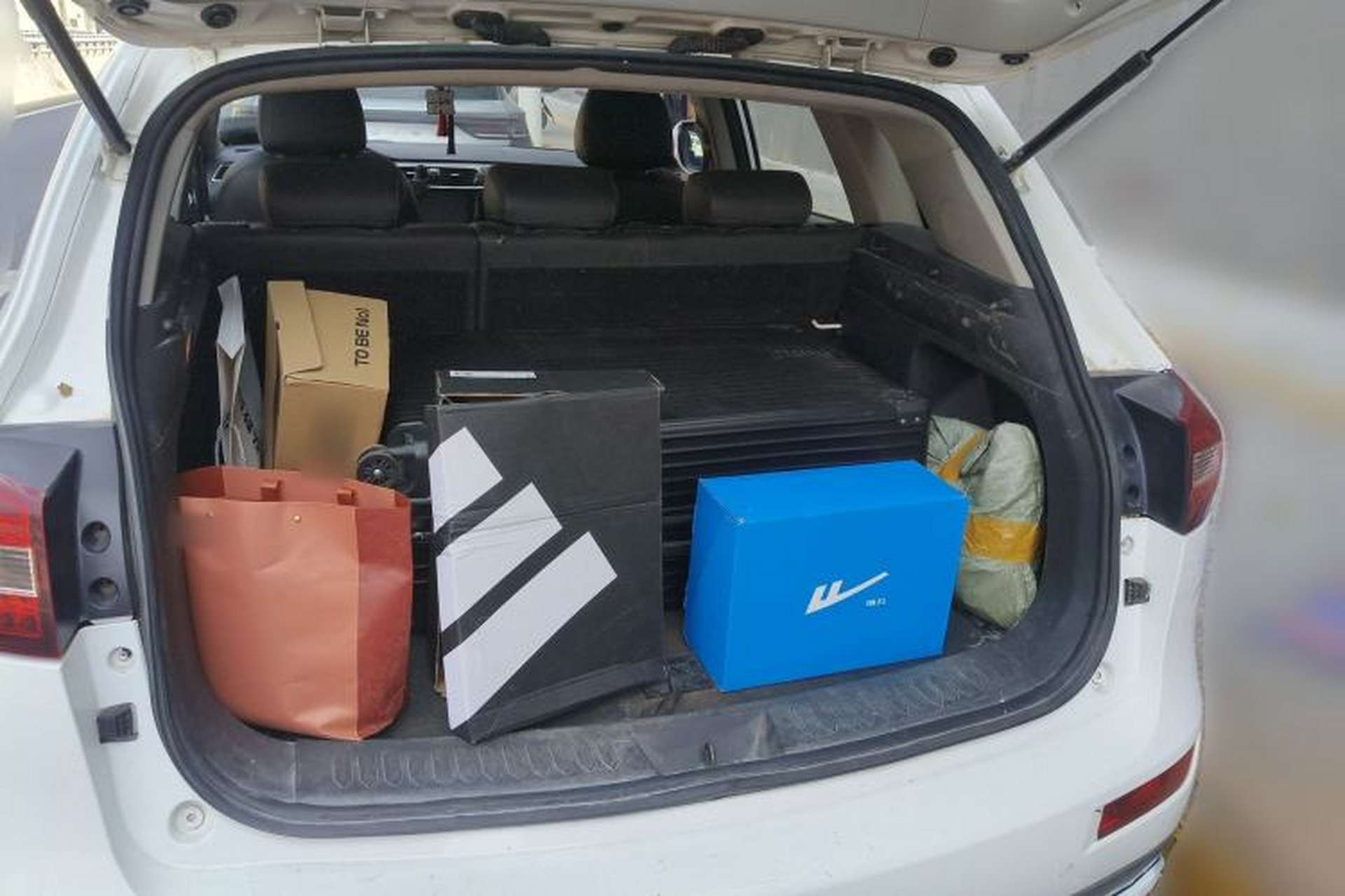 Used Zotye T600 2015 1.5T Manual Elite Model Trunk