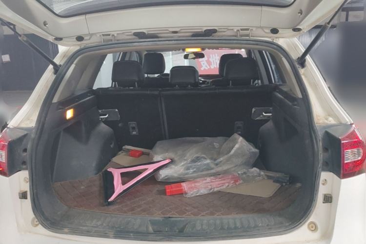 Used Zotye T600 2015 1.5T Manual Elite Model Trunk
