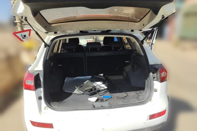 Used Zotye T600 2015 1.5T Manual Luxury Model Trunk