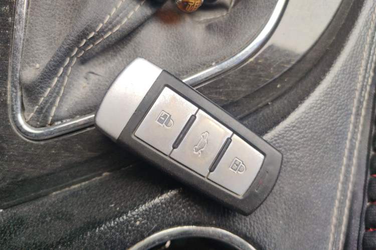 Used Zotye T600 2015 2.0T Manual Luxury Version Vehicle Key