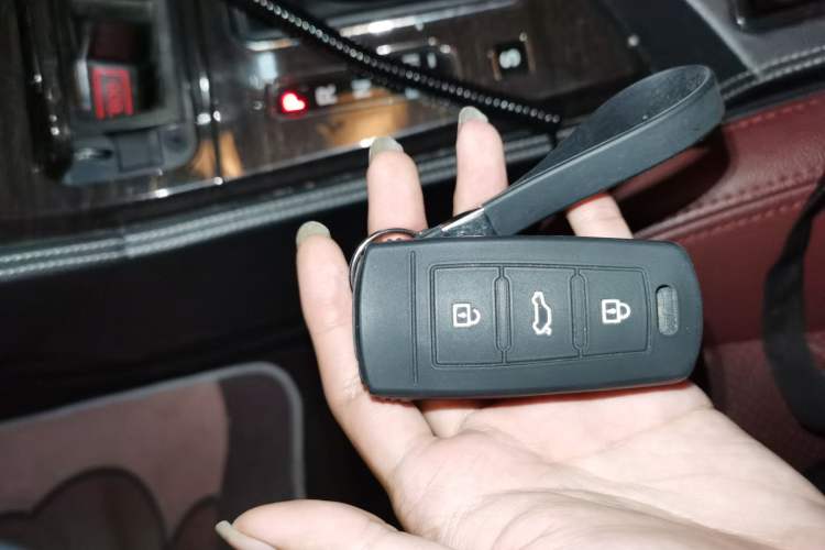 Used Zotye T600 2015 2.0T DCT Prestige Edition Vehicle Key