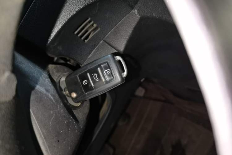 Used Zotye T600 2015 1.5T Manual Elite Model Vehicle Key