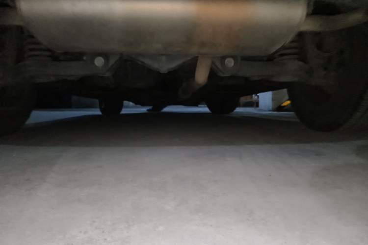 Used Zotye T600 2015 2.0T DCT Flagship Edition Chassis Rear