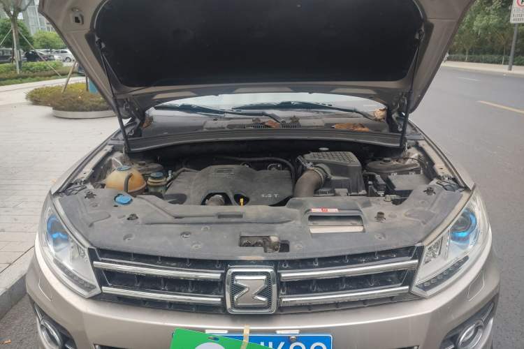 Used Zotye T600 2015 1.5T Manual Luxury Model Engine Bay