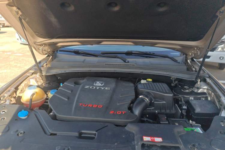 Used Zotye T600 2015 2.0T DCT Prestige Edition Engine Bay