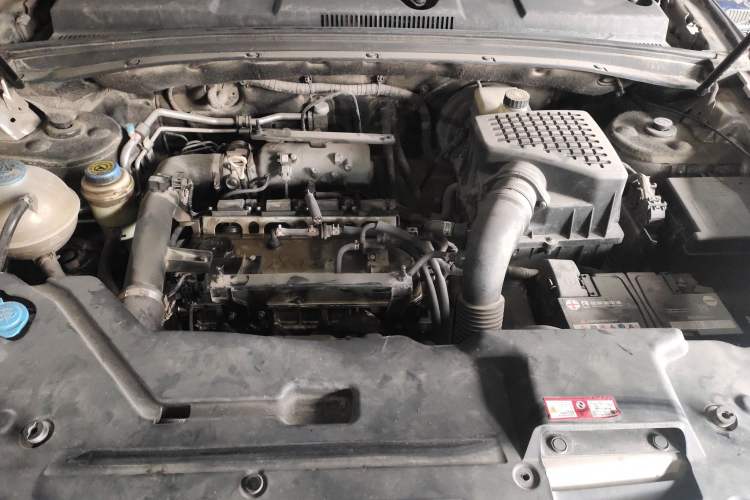 Used Zotye T600 2015 2.0T DCT Prestige Edition Engine Bay