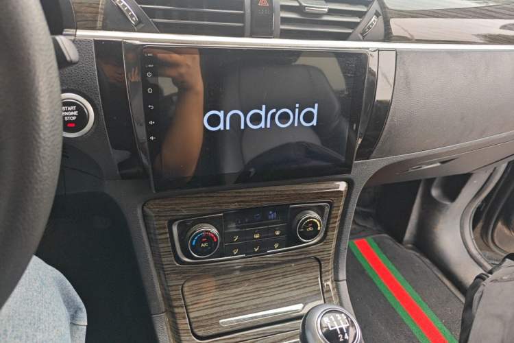 Used Zotye T600 2016 1.5T Manual Luxury Model Audio And AC Panel