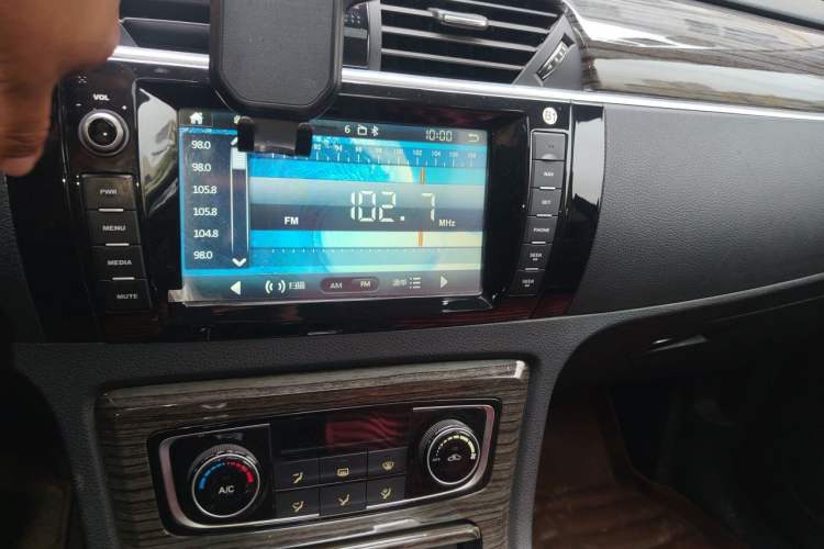 Used Zotye T600 2016 1.5T Manual Luxury Model Audio And AC Panel