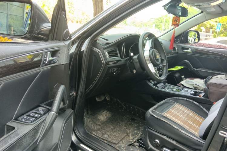 Used Zotye T600 2016 Sport Edition 2.0T DCT Luxury Model Driver Seat