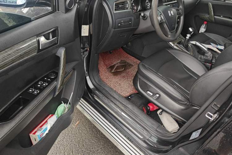 Used Zotye T600 2016 1.5T Manual Luxury Edition Driver Seat