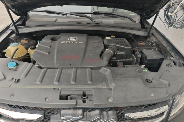 Used Zotye T600 2016 Sport Edition 2.0T DCT Luxury Model Engine Bay