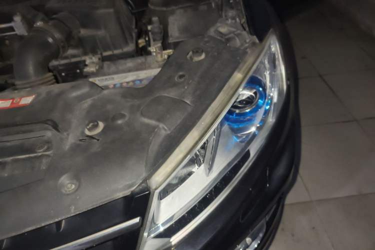 Used Zotye T600 2016 1.5T Manual Luxury Edition Engine Bay Left