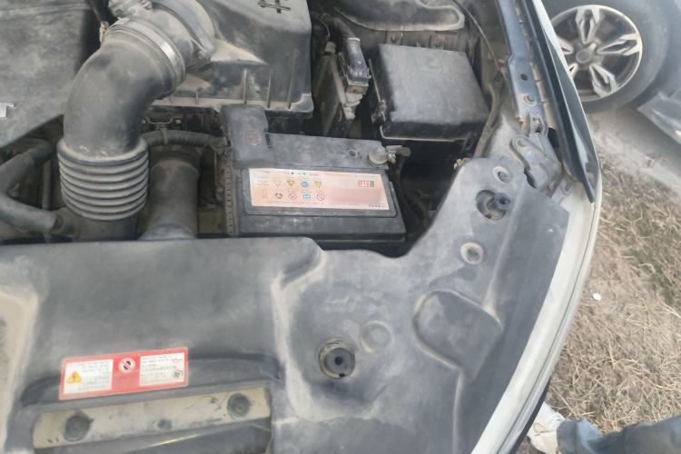 Used Zotye T600 2016 1.5T Manual Luxury Edition Engine Bay Left
