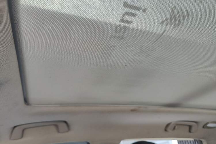 Used Zotye T600 2016 Sport Edition 2.0T DCT Prestige Model Headliner